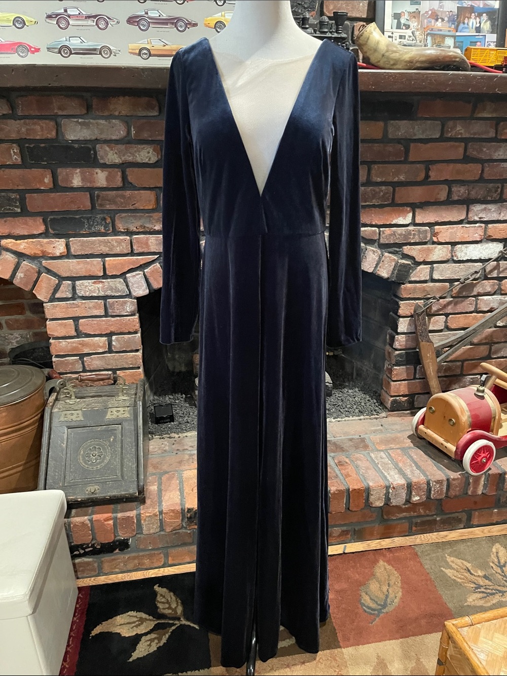 Jenny Yoo Dark Blue Velvet Wrap Gown size 12